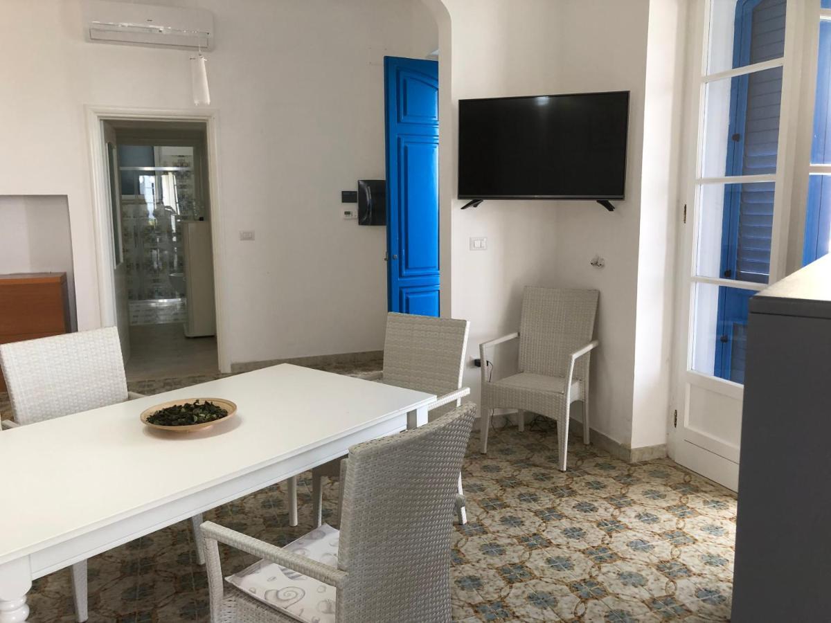 Casa Direttamente Sul Mare 1 Villa Марина ди Манкаверза Екстериор снимка